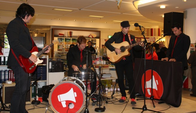 Schöne Kulisse: The Parlotones mal woanders. Live.